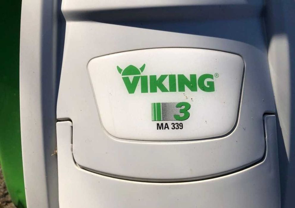 Лека акумулаторна косачка Viking MA339C (Stihl RMA339) за AP батерия