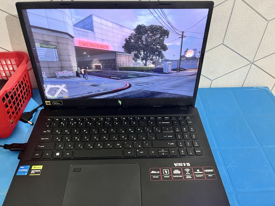 Ноутбук acer nitro v15