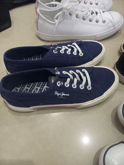 Кецове Converse,Pepe Jeans,S'Oliver,Tom Taylor,Levi's,Lee Cooper