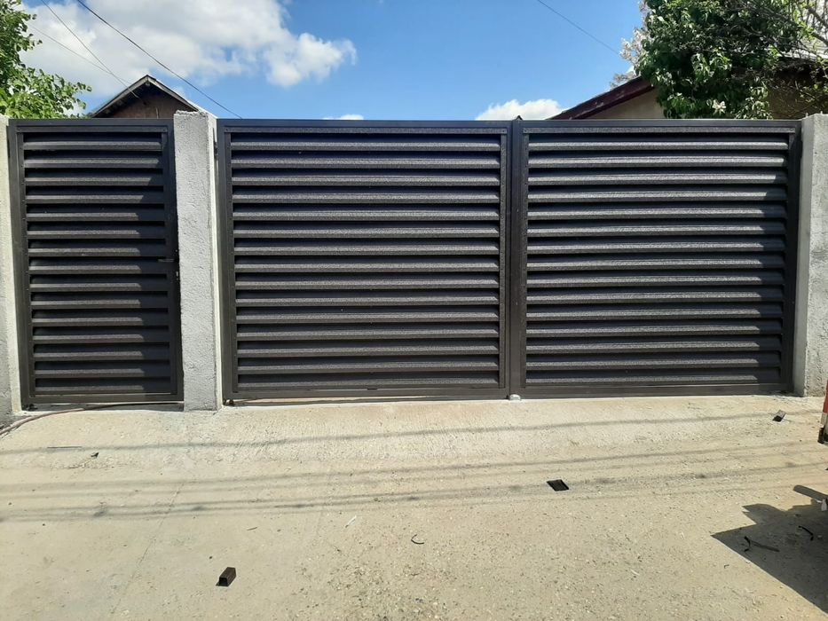 Garduri si porți stil jaluzea, sipca metalica, tabla cutata