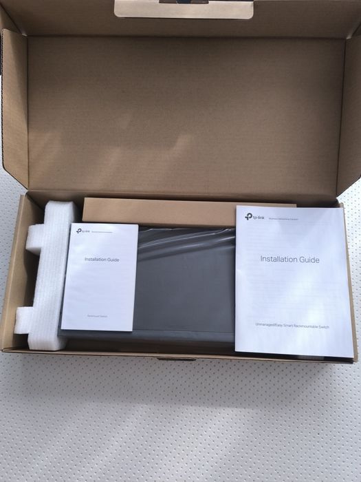 Продам  24-Port Gigabit Rackmount Switch TP-Link TL-SG 1024