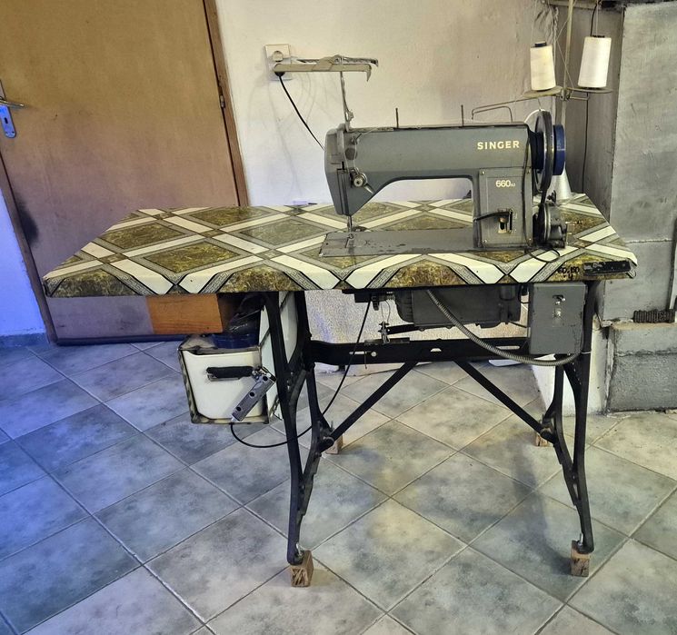 Индустриална шевна машина Singer 660 а3