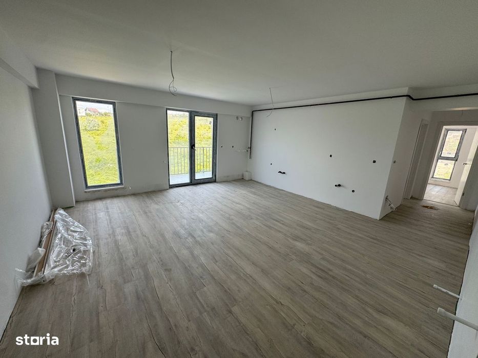 Apartament 3 camere cu 2 balcoane, Bucium - Visani -95 000 euro