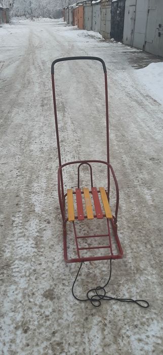 Продам санки детские