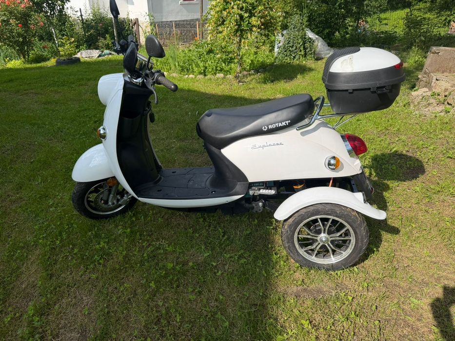 Triciclu electric