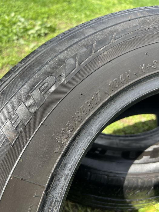 Летние шины 235/65/17