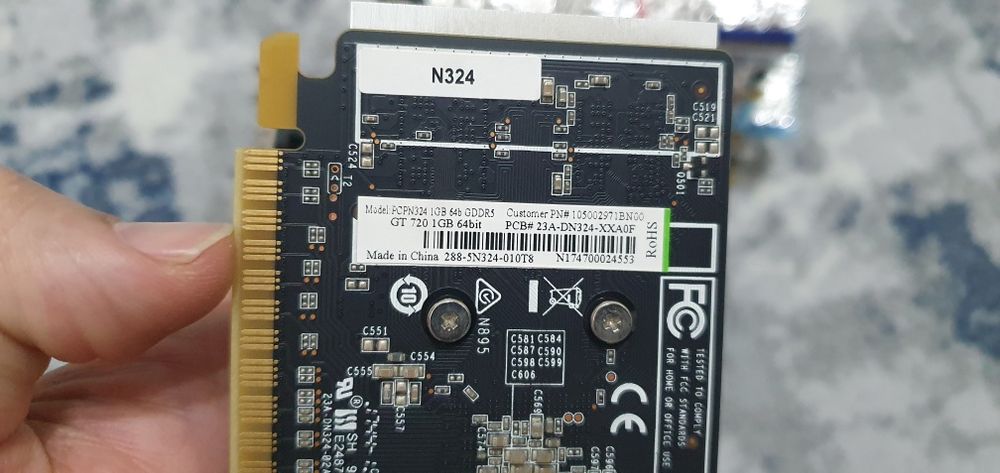 HD 6570-GT720  144hz org