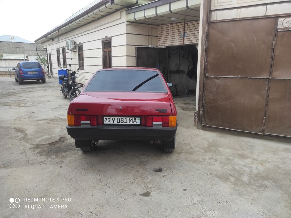 Lada samara sotiladi