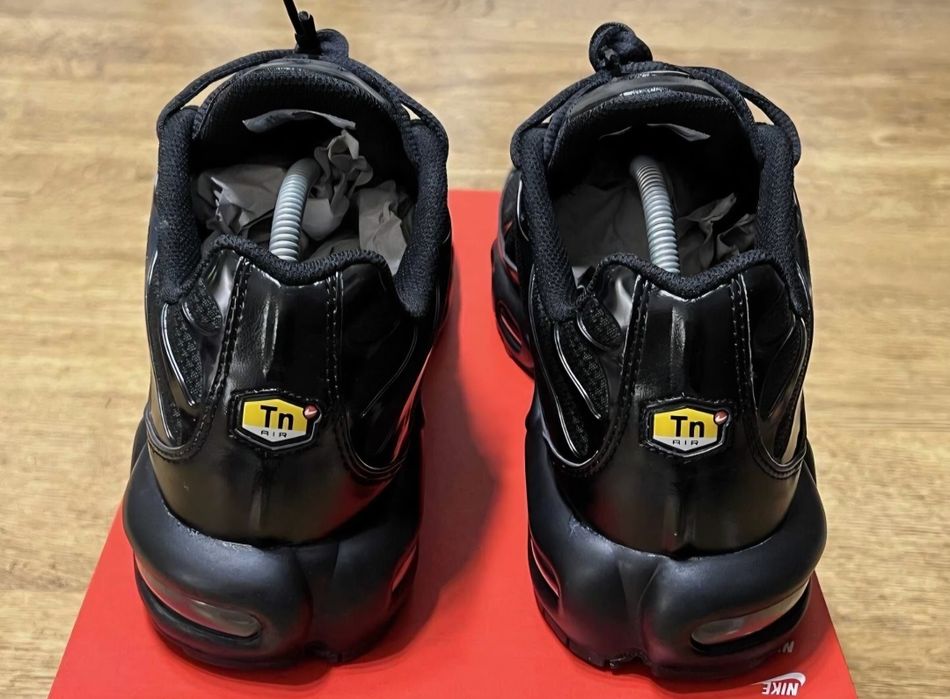 Adidași NIKE Tn (NEGRII)