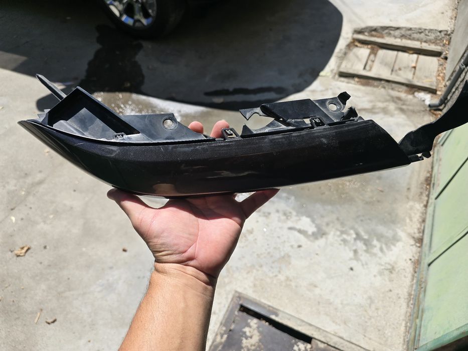 Букви Рам лайсна и скоба броня