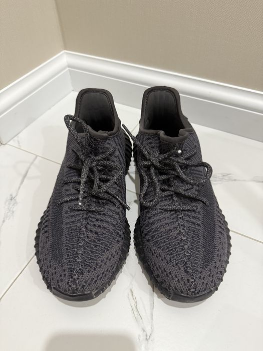Кроссовки Yezzy 350