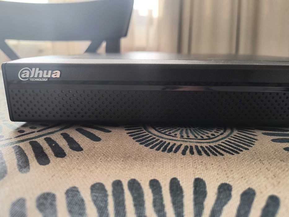 Sistem complet de supraveghere video 4MP – Dahua + Hikvision | NVR + HDD 2TB + 6 camere