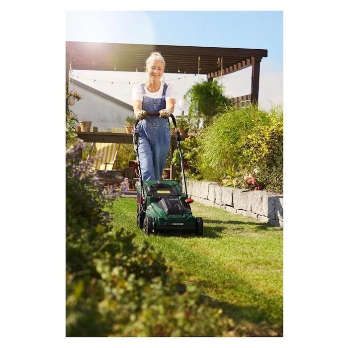 Masina de tuns iarba gazon Parkside pe baterie 20v 40v cositoare noua
