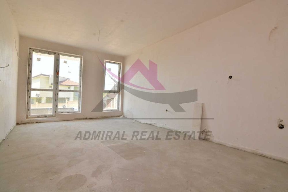 Продава се Двустаен апартамент в Варна, Възраждане 3 - 65 кв.м за 1585 €/кв.м - Снимка #5