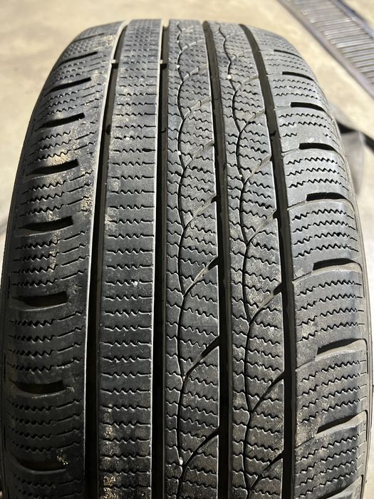 Anvelope iarna 225/60 R17 , profil 7.5mm, 3 buc. Indicativi C si C