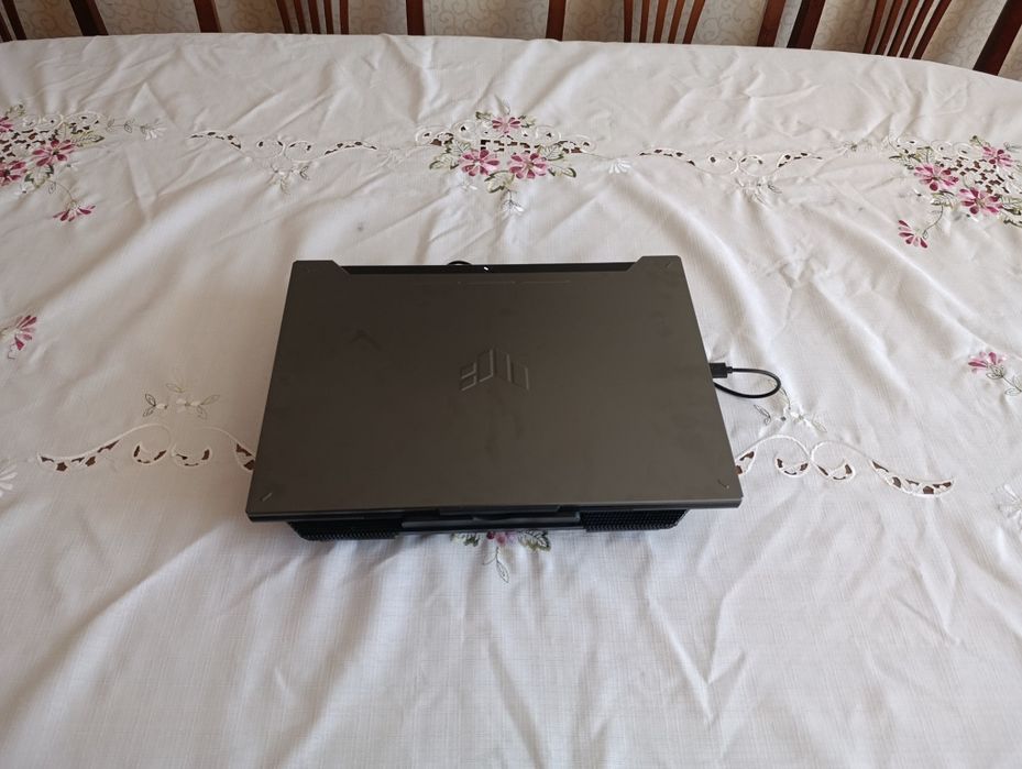 Ноутбук  игровой  Asus