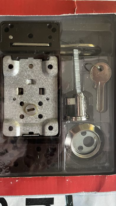 Продам замок дверной