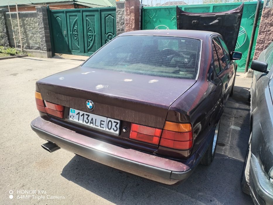 Продам бмв е34 520