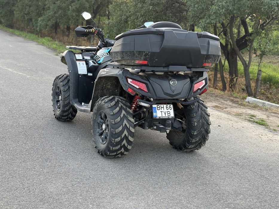 Vand CF MOTO 600 in strare perfecta de functionare !