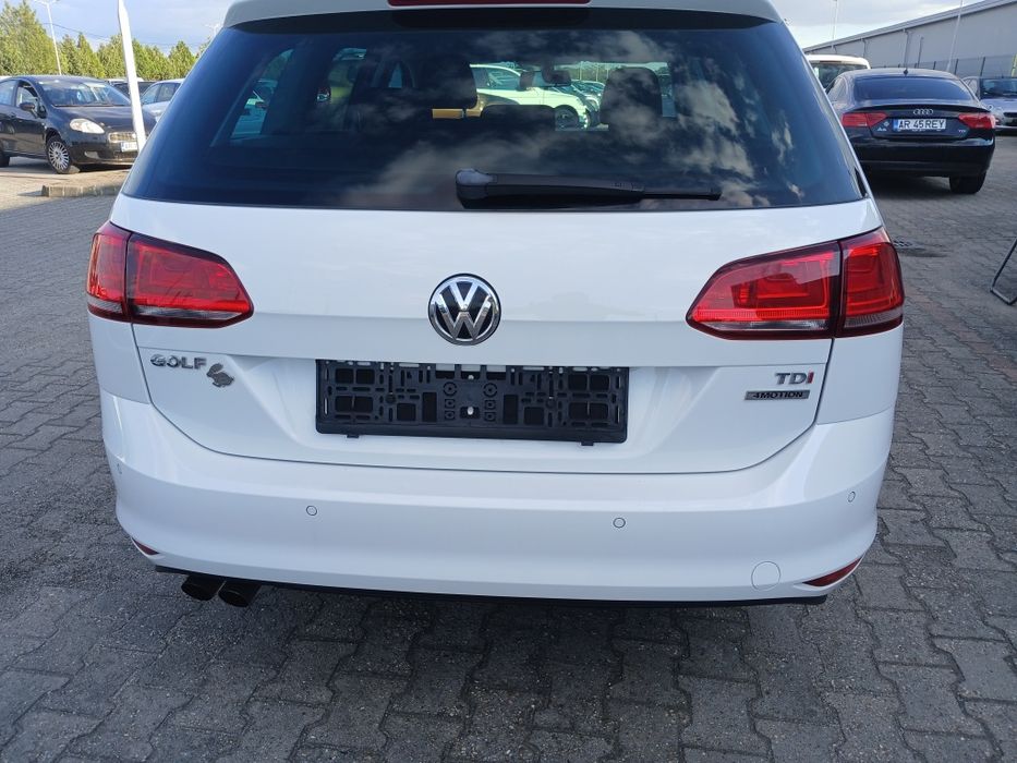 VOLKSWAGEN Golf 2015 — imagine 3