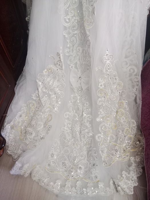 Счастливое свадебное платье