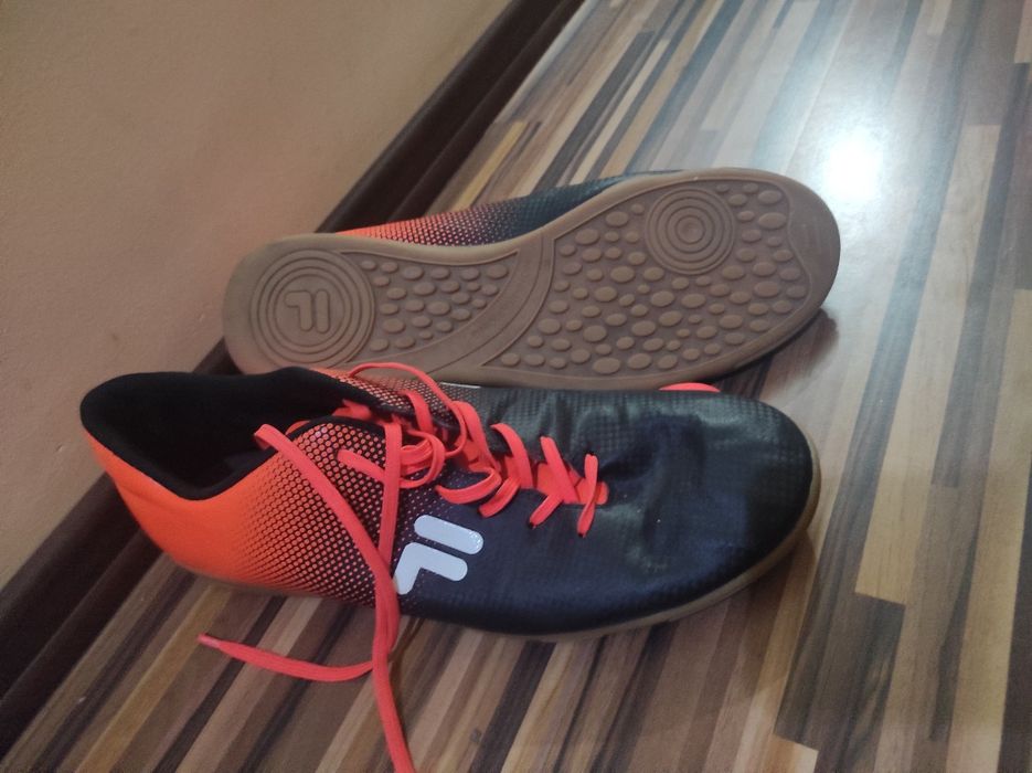 Ghete fotbal  nike/fila /adidas,mărimea 40/41/45