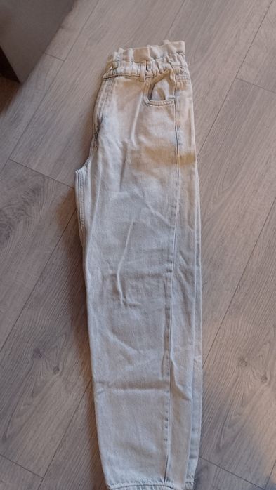 Blugi mom fit New Yorker mărimea S