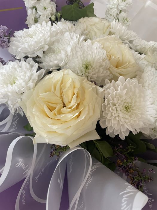 Цветы срочно свежие