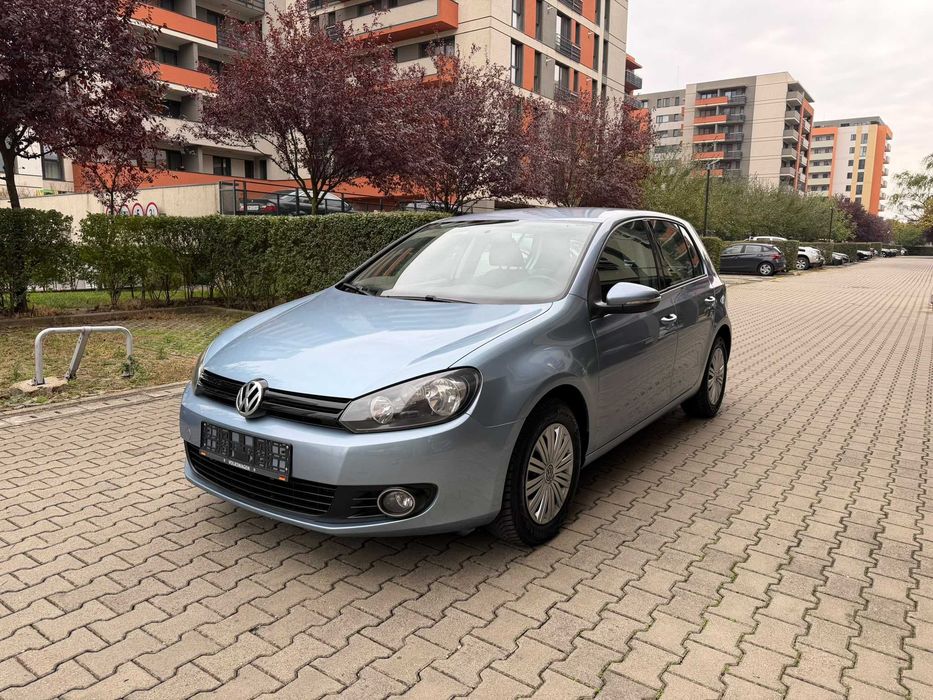 VOLKSWAGEN Golf 2011 — imagine 2
