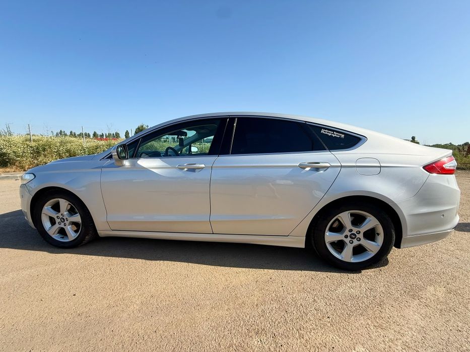 FORD Mondeo 2015 — imagine 1