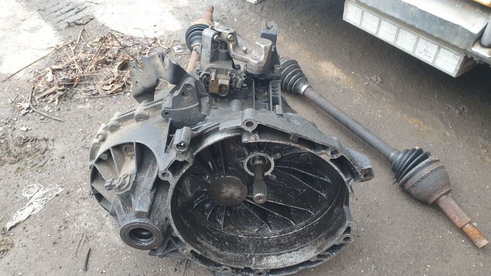 Cutie viteze manuala 5+1 Ford Transit 2.0 diesel, 2000-2006, 26 dinti