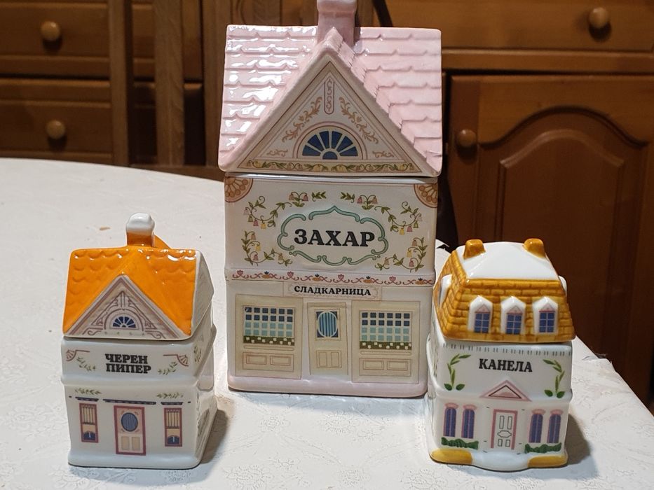 Захарница Charley Wilde