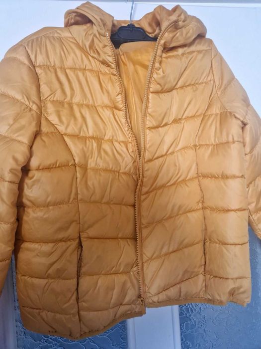 Зимно яке за момиче, цвят горчица