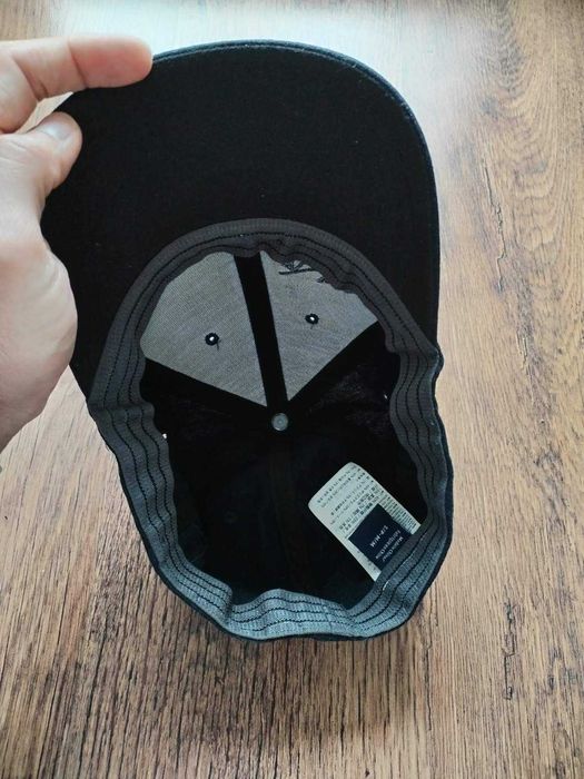 arc'teryx wool ball cap - страхотна мъжка шапка С/М 100% оригинал отлично състояние