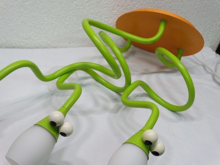 Полилей за детска стая