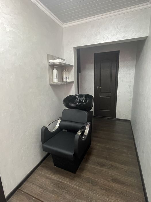 Сдаю салон в аренду