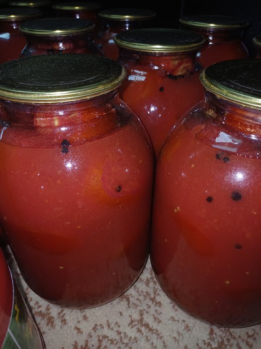 Маринованные огурцы и помидоры