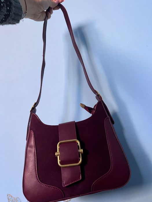 Малка Чанта цвят Бордо