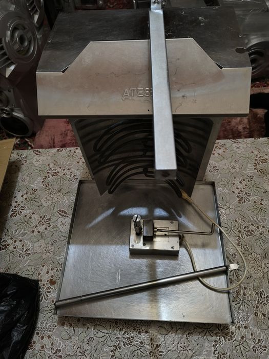 Гамбург пиширадиган аппарат сотилади