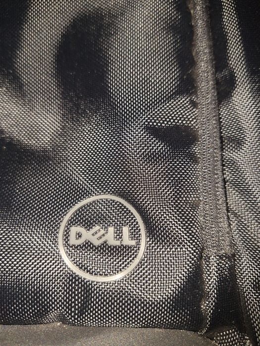 Vând geantă laptop Dell