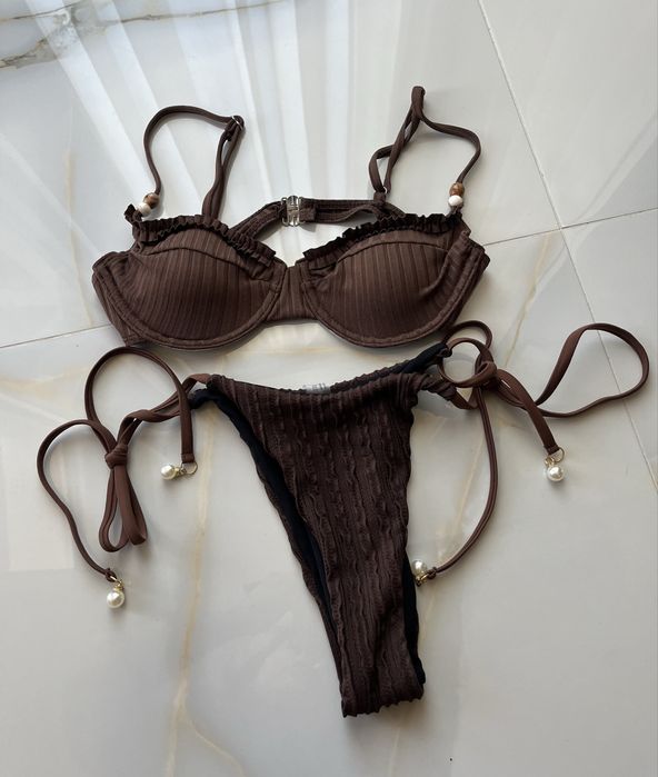 Нови Бански костюми