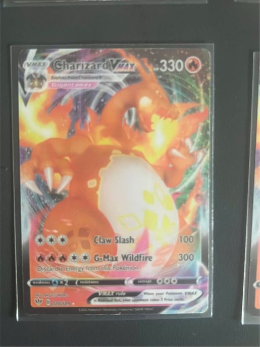 Покемон Колекционерски Карти Charizard