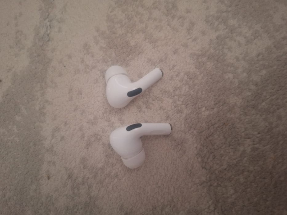 Без проводные наушники