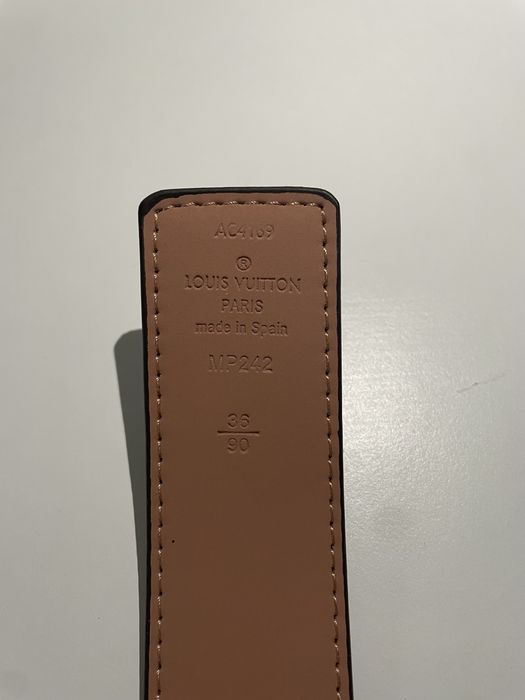 Curea Louis Vuitton Monogram Classic cu cataramă LV metalică