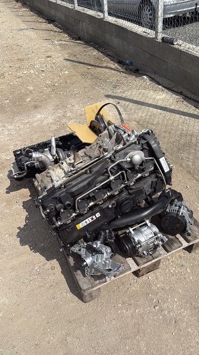 dezmembrez sau vand motor bmw seria 5 g30 545e seria 7 745e X5 G05 45e