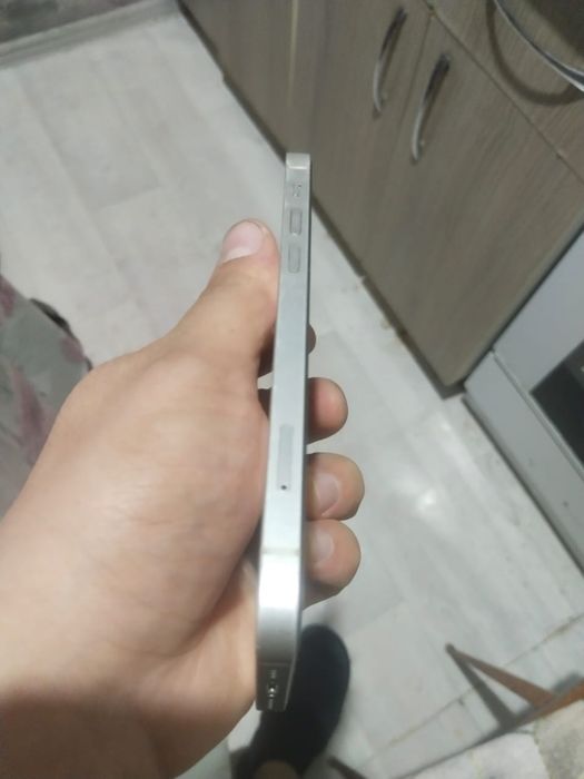Продается Iphone 12