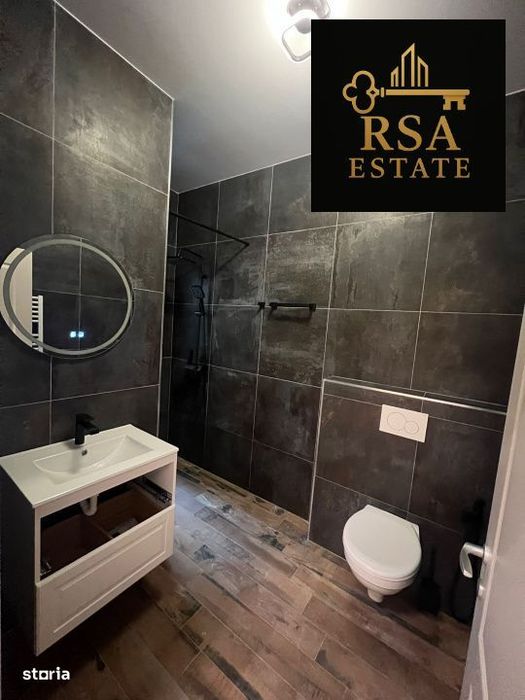 Apartament tip penthouse 2 camere, ultracentral,terasa 25mp-Ramnicu Va