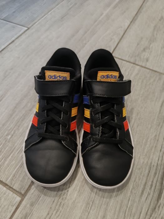 Детски маратонки Adidas Grand Court 2.0