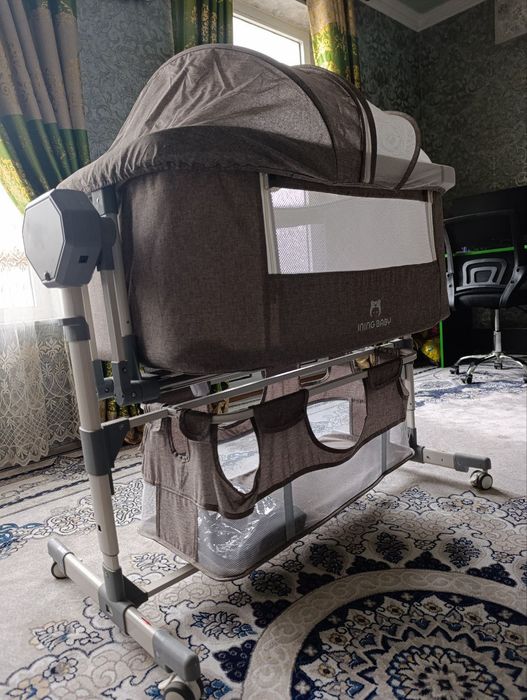 Chaqaloq uchun Elektron belanchak kravat