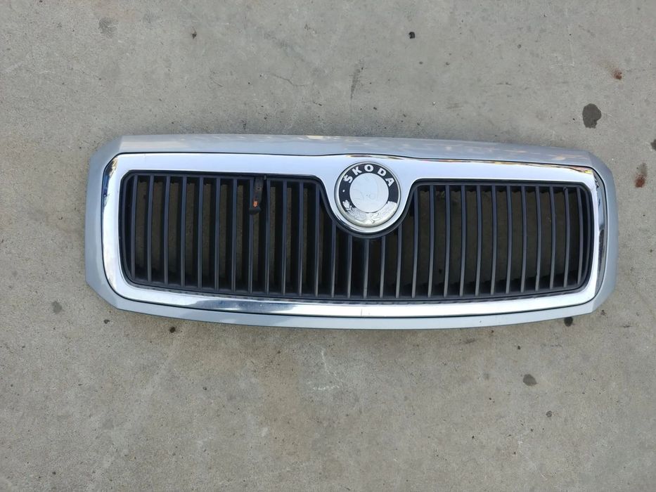 grila radiator skoda fabia 1 6y  6y0853668b